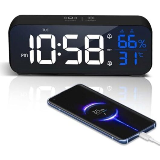 Alarm Clock, LED Mirror Digital Alarm Clock with Snooze Function, Large Screen with Temperature Display, Alarm Clock, USB Powered Light Alarm Clock,